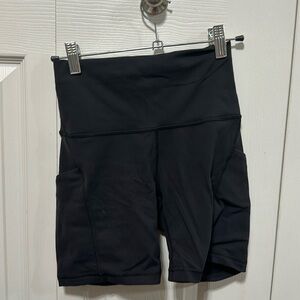 Lululemon wunder train 6” short with pockets